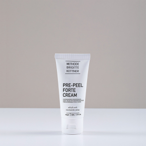 Crema Pre Peel Forte cu Acid Salicilic pentru Ten Gras, Acneic - 30 ml - Methode Brigitte Kettner